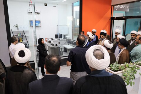 بازدید مدیر حوزه علمیه سیستان و بلوچستان از پارک علم و فناوری