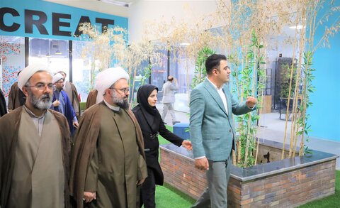 بازدید مدیر حوزه علمیه سیستان و بلوچستان از پارک علم و فناوری