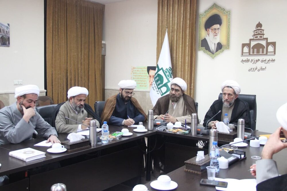 حوزههای علمیه باید در تراز انقلاب و نظام اسلامی ایفای نقش کنند