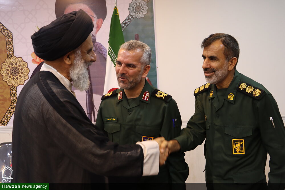 دیدار تیپ زرهی حضرت حجت(عج) با نماینده ولی فقیه در خوزستان