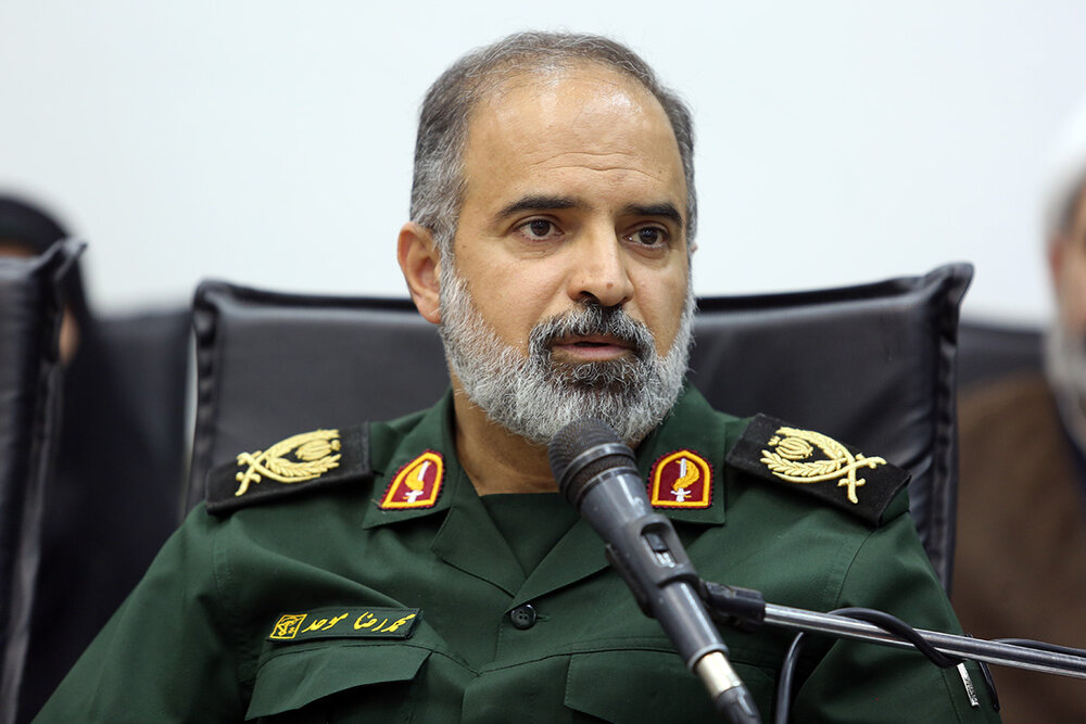 دهه کرامت فرصتی برای مقابله با جنگ ترکیبی دشمن است