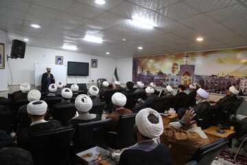 تصاویر/ اجلاسه مدیران مدارس حوزه علمیه خوزستان