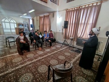 تصاویر/ برگزاری دوره آموزش مقاله نویسی و پایان نامه نویسی در مدرسه علمیه کامیاران