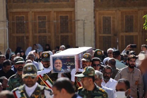 تصاویر| تشییع مراسم جانباز شهید قهرمان سه دوره پارالمیک