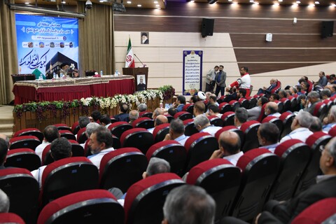 تصاویر|دیدار دست اندرکاران حج استان با امام جمعه اصفهان