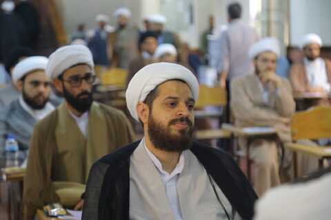 تصاویر / آزمون ورودی روحانیون عمره مفرده