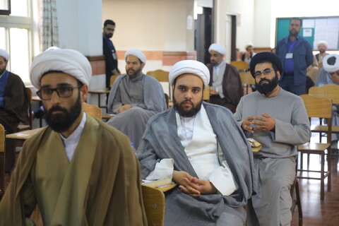 تصاویر / آزمون ورودی روحانیون عمره مفرده