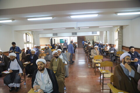 تصاویر / آزمون ورودی روحانیون عمره مفرده