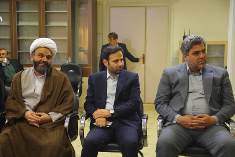 تصاویر / دیدار اعضای شورای شهر قم با آیت الله العظمی جوادی آملی