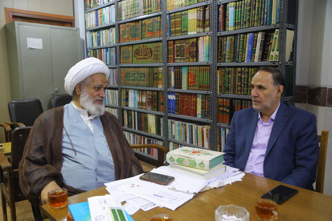 تصاویر / دیدار نایب رئیس هیئت مدیره مخابرات ایران با آیت الله کعبی