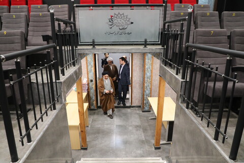 تصاویر/  بازدید نماینده ولی فقیه در آذربایجان غربی از حوزه هنری انقلاب اسلامی استان