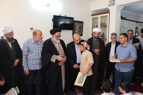 تجلیل از برگزیدگان قرآنی ورامین با حضور مسئولان