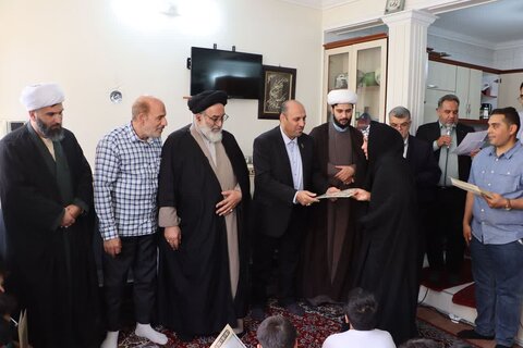 تجلیل از برگزیدگان قرآنی ورامین با حضور مسئولان