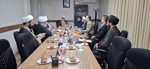 تصاویر/ دیدار استاندار قم با قائم مقام مدیر حوزه علمیه قم