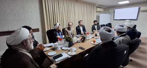 تصاویر/ دیدار استاندار قم با قائم مقام مدیر حوزه علمیه قم