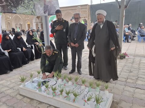 تصاویر/ هفتمین یادواره شهید مدافع حرم سرهنگ پاسدارمهدی دهقان