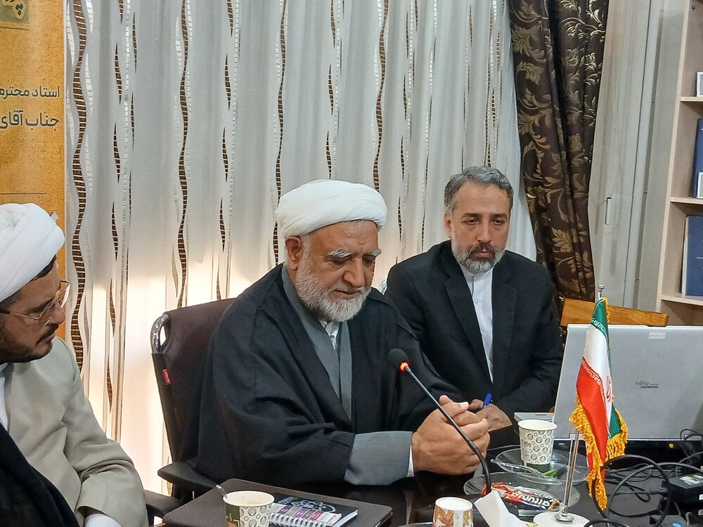 اسلام ناب، جوابی به اسلام‌های انحرافی و استعمارگرایانه است