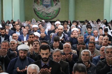 تصاویر/اقامه نماز جمعه شهر تکاب