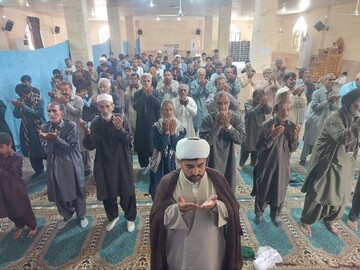 تصاویر/ اقامه نماز جمعه جازموریان