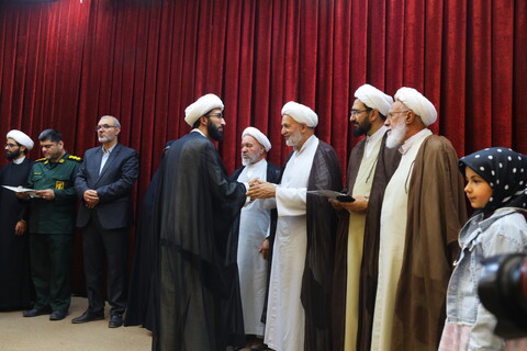 تصاویر / مراسم اختتامیه عصر های قرانی در قم