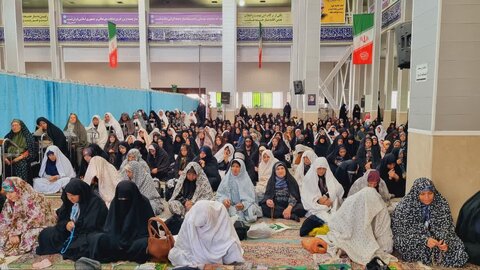 تصاویر/ اقامه نماز جمعه شهرستان رابر