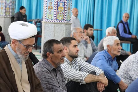 تصاویر/ اقامه نماز جمعه ماهان