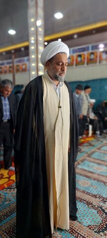 تصاویر/ اقامه نماز جمعه کشاورز