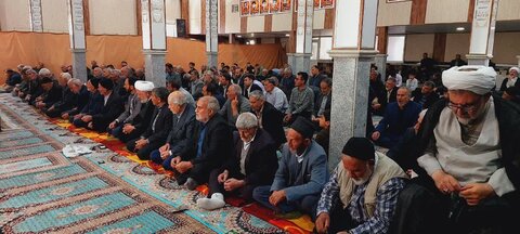 تصاویر/ اقامه نماز جمعه کشاورز