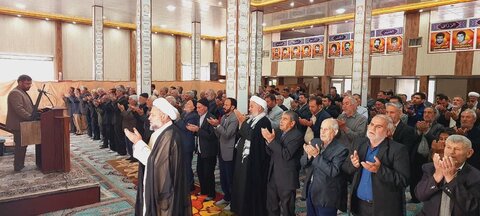 تصاویر/ اقامه نماز جمعه کشاورز