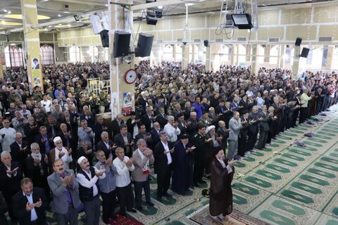 تصاویر اقامه نماز جمعه خرم آباد