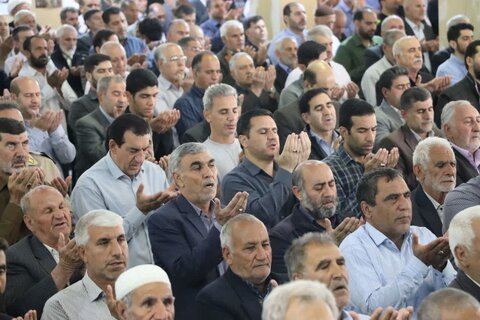 تصاویر اقامه نماز جمعه خرم آباد