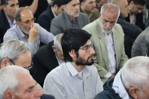 تصاویر اقامه نماز جمعه خرم آباد