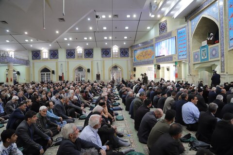 تصاویر نماز جمعه همدان