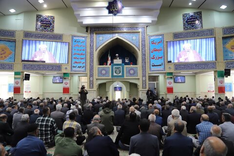 تصاویر نماز جمعه همدان