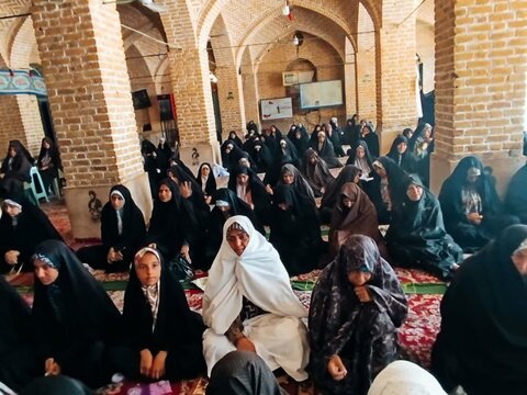 تصاویر/ اقامه نماز جمعه محی آباد