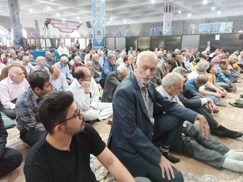 تصاویر/ نمازعبادی سیاسی جمعه کاشان