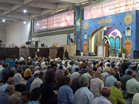 تصاویر/ نمازعبادی سیاسی جمعه کاشان