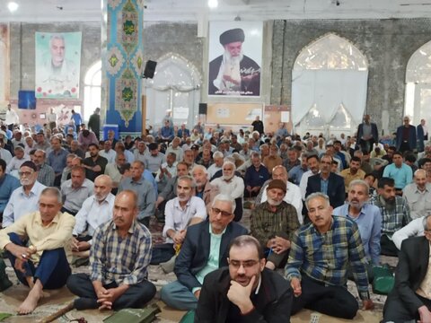 تصاویر/ نمازعبادی سیاسی جمعه کاشان