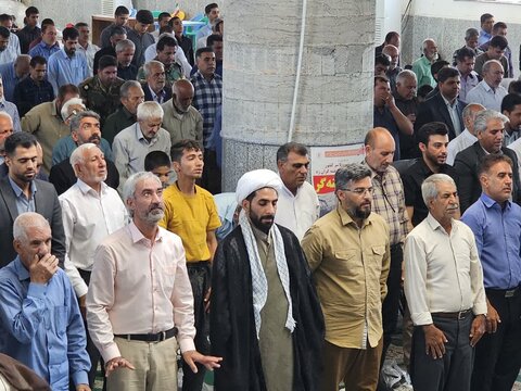 تصاویر/ اقامه نماز جمعه جیرفت