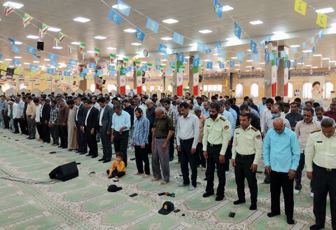 تصاویر/ نمازجمعه بندر دیر به روایت تصویر