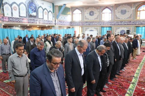 تصاویر/ اقامه نماز جمعه جلفا