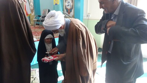 تصاویر/ اقامه نماز جمعه هادیشهر