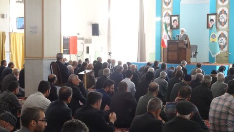 تصاویر/ اقامه نماز جمعه هادیشهر