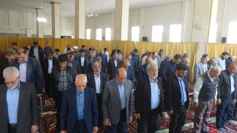 تصاویر/ اقامه نماز جمعه هادیشهر