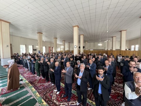 تصاویر/ اقامه نماز جمعه هادیشهر