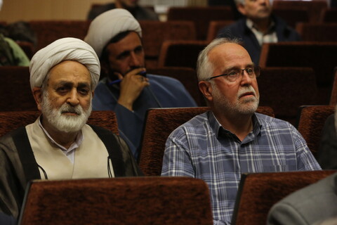 تصاویر / همایش علمی دنیا و آخرت در نهج‌البلاغه در اصفهان