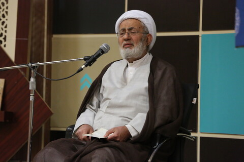 تصاویر / همایش علمی دنیا و آخرت در نهج‌البلاغه در اصفهان