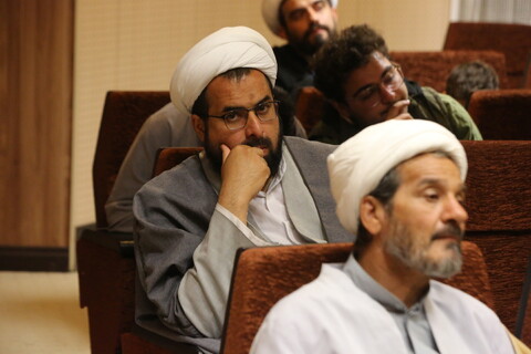 تصاویر / همایش علمی دنیا و آخرت در نهج‌البلاغه در اصفهان