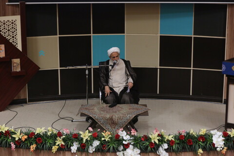 تصاویر / همایش علمی دنیا و آخرت در نهج‌البلاغه در اصفهان