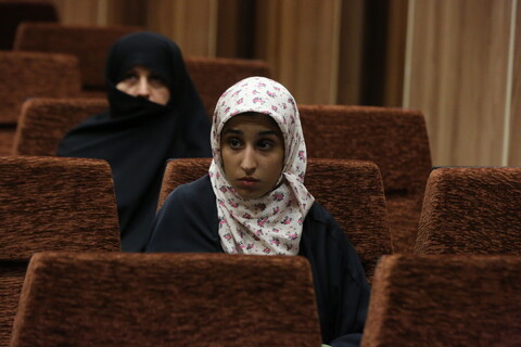 تصاویر / همایش علمی دنیا و آخرت در نهج‌البلاغه در اصفهان